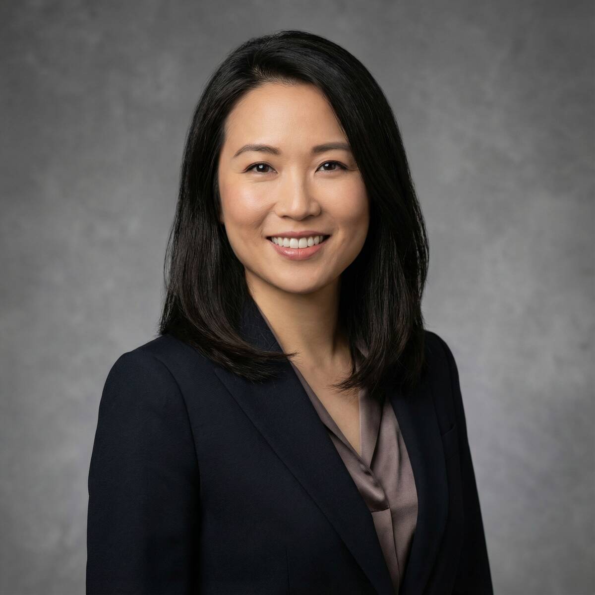 大象传媒制片人